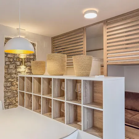 Gloria - Di Istria 빌라 피란